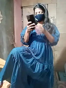 Snapshot of queensenorita chatting on 03/20/25, 06:31 queensenorita online show from 03/20/25, 06:31