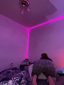 Snapshot of Nina-Chick777 chatting on 02/28/25, 02:31 Nina-Chick777 online show from 02/28/25, 02:31