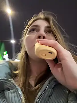 Sunny   Bunny online show from 11/23/25, 02:06