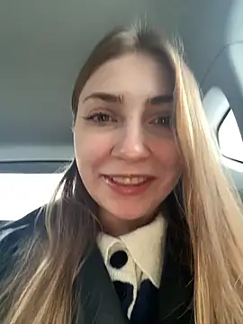 Snapshot of Sunny___Bunny chatting on 01/10/26, 12:07 Sunny Bunny online show from 01/10/26, 12:07