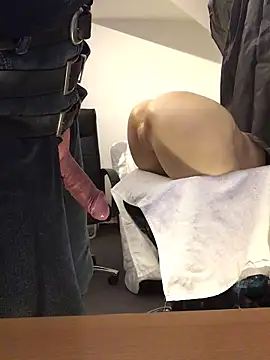 Snapshot of Inseminator69 chatting on 03/10/25, 12:26 Inseminator69 online show from 03/10/25, 12:26