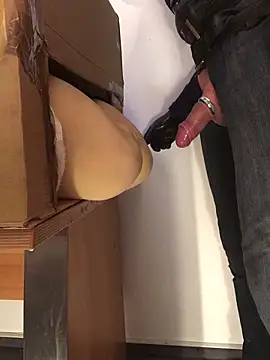 Snapshot of Inseminator69 chatting on 03/15/25, 10:24 Inseminator69 online show from 03/15/25, 10:24