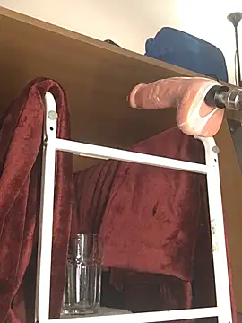 Snapshot of Inseminator69 chatting on 03/17/26, 09:45 Inseminator69 online show from 03/17/26, 09:45