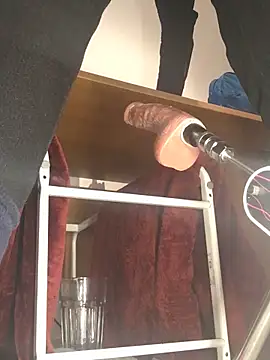 Snapshot of Inseminator69 chatting on 04/14/26, 08:42 Inseminator69 online show from 04/14/26, 08:42