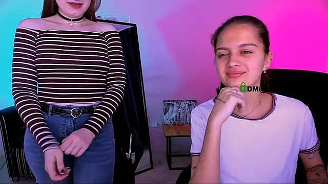 pure radiance1 online show from 10/17/25, 05:54