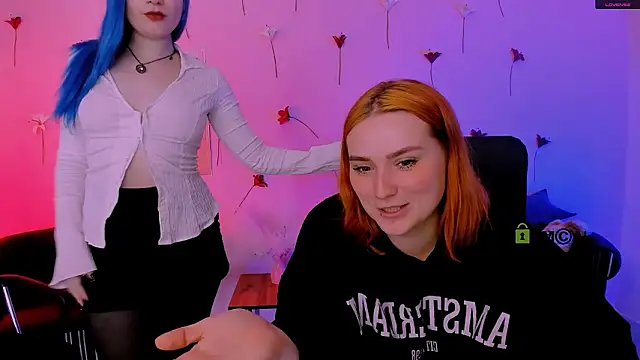 Snapshot of pure_radiance1 chatting on 03/12/26, 10:10 pure radiance1 online show from 03/12/26, 10:10