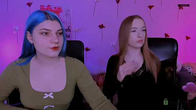 Snapshot of pure_radiance1 chatting on 04/03/26, 08:56 pure radiance1 online show from 04/03/26, 08:56