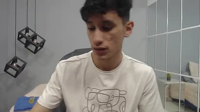 Snapshot of alan_ws chatting on 12/26/24, 12:27 alan ws online show from 12/26/24, 12:27