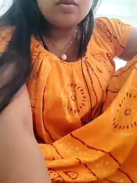 Snapshot of Priya_2222 chatting on 02/11/25, 07:12 Priya 2222 online show from 02/11/25, 07:12