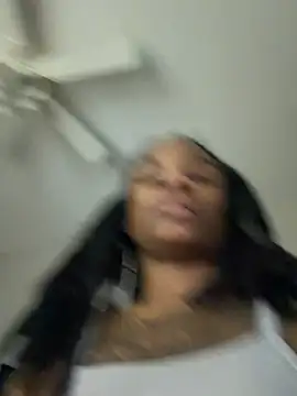 Snapshot of Sexyy_Tiffany3 chatting on 02/23/26, 04:54 Sexyy Tiffany3 online show from 02/23/26, 04:54