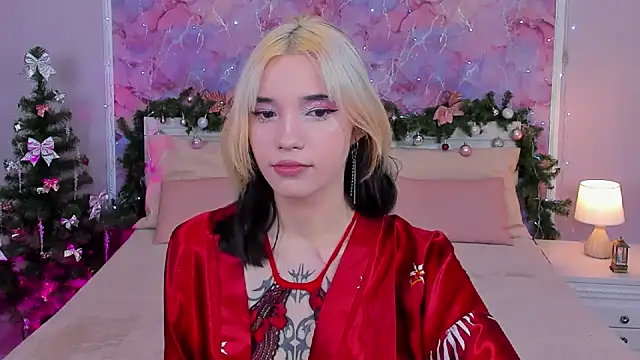 as1an girlfriend online show from 12/27/24, 03:42