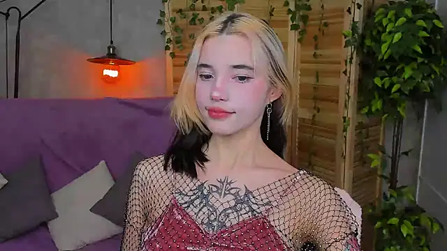 as1an girlfriend online show from 01/18/25, 06:56