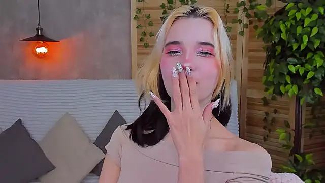 as1an girlfriend online show from 01/29/25, 04:05