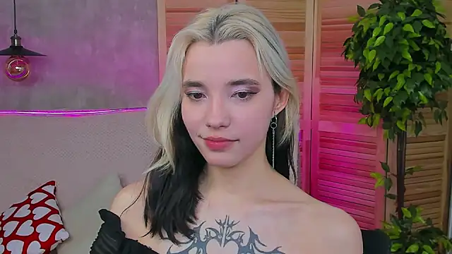 as1an girlfriend online show from 03/05/25, 08:43