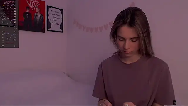  ni kiss online show from 12/14/24, 11:23