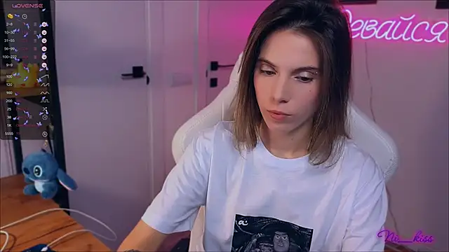  ni kiss online show from 09/15/25, 06:52