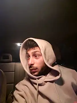 Snapshot of Iulianmarius12 chatting on 02/27/26, 05:57 Iulianmarius12 online show from 02/27/26, 05:57