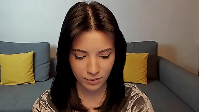 Snapshot of Anita_Robby chatting on 02/17/25, 01:21 Anita Robby online show from 02/17/25, 01:21