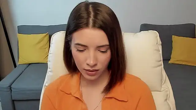 Snapshot of Anita_Robby chatting on 10/13/25, 10:59 Anita Robby online show from 10/13/25, 10:59