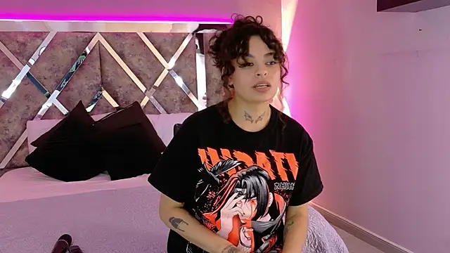 KatherineGomez online show from 05/18/26, 04:07