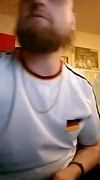 Ozomitro online show from 02/16/25, 05:15