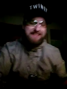 Ozomitro online show from 02/21/25, 10:37