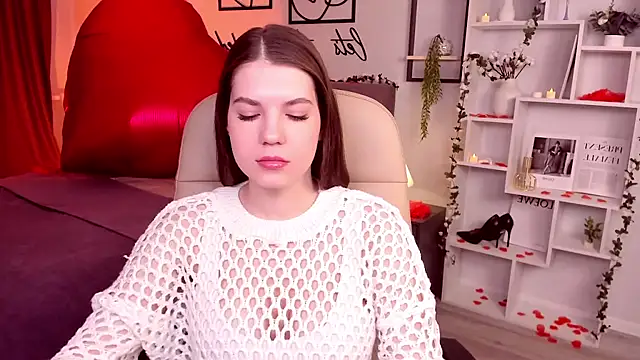 BellaSweetHeart online show from 02/16/25, 07:48