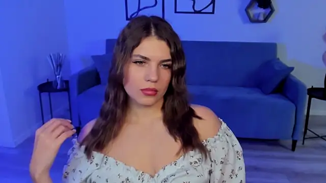 BellaSweetHeart online show from 11/30/25, 05:17