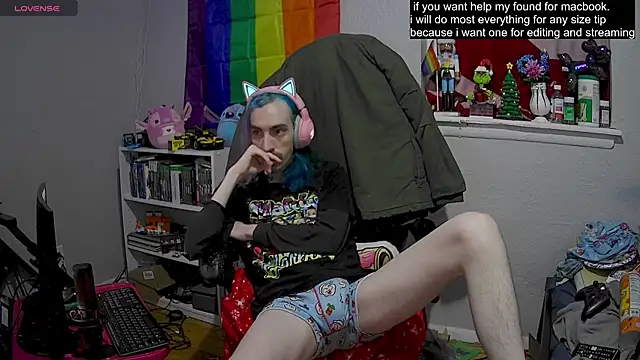 tallnerdyguy online show from 02/28/25, 02:20