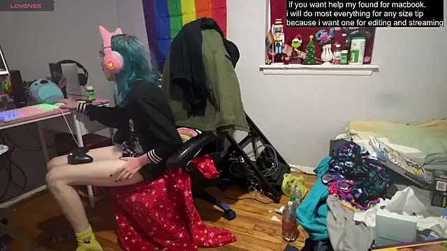 tallnerdyguy online show from 03/18/25, 05:31