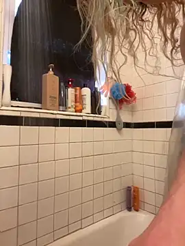 tallnerdyguy online show from 09/20/25, 09:27