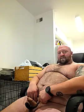 Strong Bear89 online show from 02/11/25, 04:56