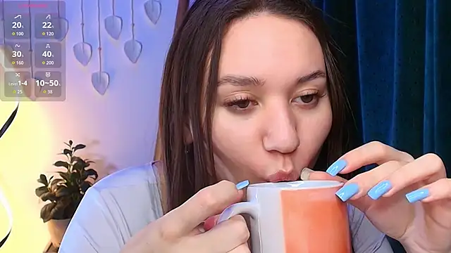 Snapshot of margeriTirell chatting on 04/05/26, 02:53 margeriTirell online show from 04/05/26, 02:53