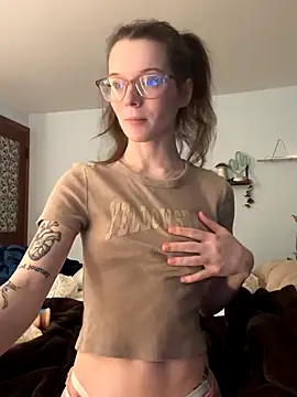 dreamteemergirl online show from 11/10/25, 10:53