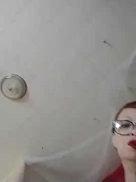 ivylee31 online show from 06/06/26, 09:30