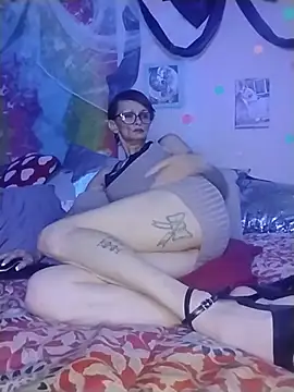 ivylee31 online show from 06/13/26, 02:42