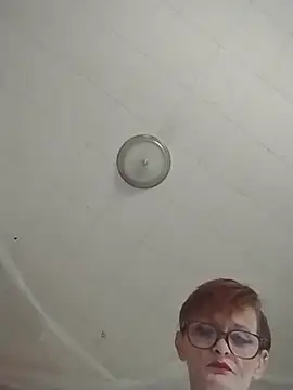 ivylee31 online show from 07/06/26, 08:00