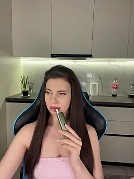 Snapshot of CurlyLara chatting on 04/01/26, 05:54 CurlyLara online show from 04/01/26, 05:54