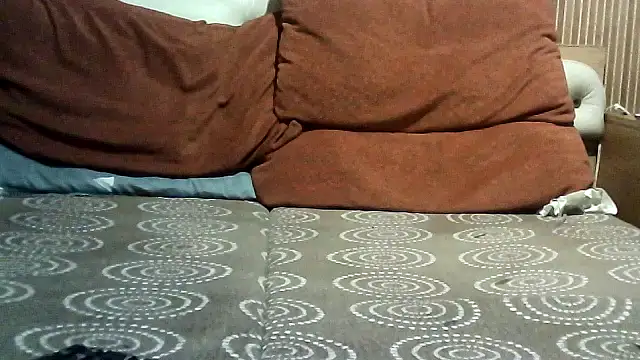 AlanaLaDream online show from 10/25/25, 06:46