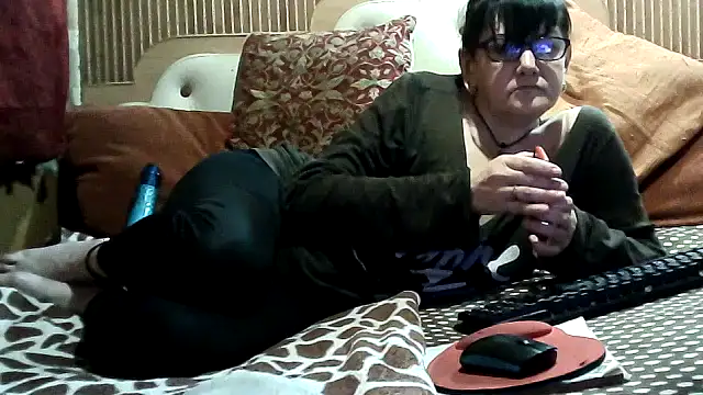 Snapshot of AlanaLaDream chatting on 06/11/26, 12:43 AlanaLaDream online show from 06/11/26, 12:43
