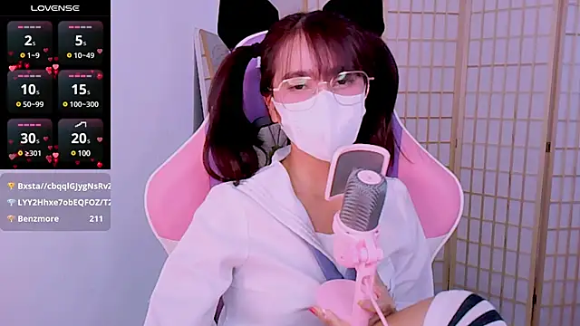 desiregirl69 online show from 02/26/25, 09:16