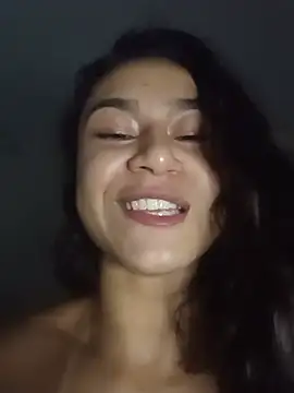 yummi  priv online show from 07/07/26, 07:23