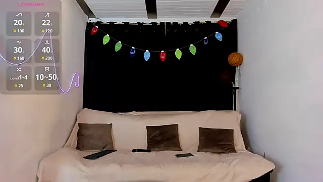 Snapshot of Gisell_s chatting on 12/23/24, 09:08 Gisell s online show from 12/23/24, 09:08