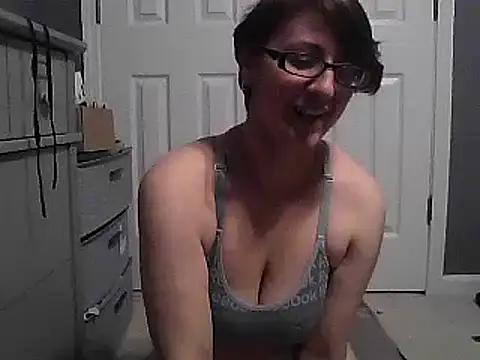 Snapshot of MsPink_Flamingtoes544 chatting on 01/09/25, 07:50 MsPink Flamingtoes544 online show from 01/09/25, 07:50