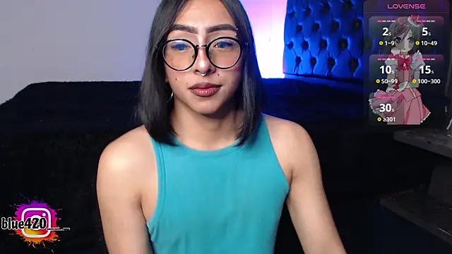 Snapshot of Skyler__blue4 chatting on 09/21/25, 05:25 Skyler  blue4 online show from 09/21/25, 05:25