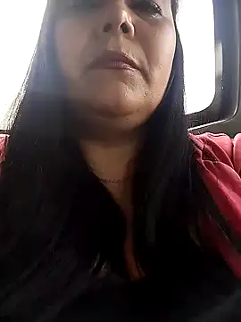 sara pineros online show from 12/26/24, 06:01