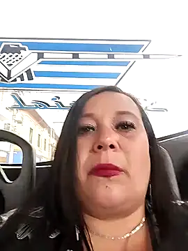 sara pineros online show from 01/31/25, 06:03