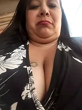 sara pineros online show from 01/31/25, 09:59