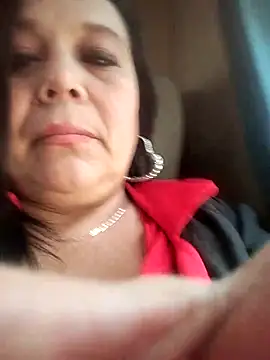 sara pineros online show from 09/17/25, 09:05