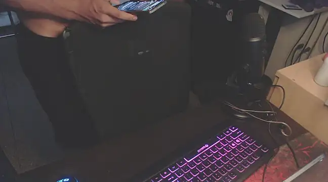 Pit xxz online show from 02/20/25, 08:47